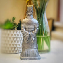 Load image into Gallery viewer, Emperor Terracotta Warrior Figurine – Xi’an Silver Finish – 22cm Clay Sculpture