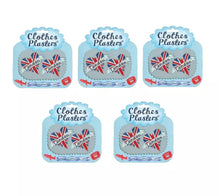 Load image into Gallery viewer, Set of 5 Union Jack Heart Patches – London Clothes Plasters® (2 per Pack)