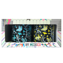 Load image into Gallery viewer, Set of 2 Tenango Mexican Enamel Mugs – Otomi Embroidery Design – 360ml – Dishwasher Safe – Imported from Mexico