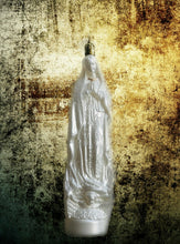 Load image into Gallery viewer, Our Lady of Guadalupe White Plastic Bottle 60cl – Kitsch Mexican Religious Home Decor