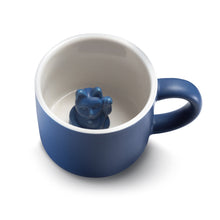 Load image into Gallery viewer, Dark Blue Maneki Neko Lucky Cat Mug – Porcelain Japanese Beckoning Cup
