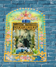 Load image into Gallery viewer, Handcrafted Mexican Tin Shrine – Frida Kahlo & Diego Rivera Wedding Art – 26cm
