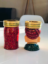 Load image into Gallery viewer, Traditional Jaipur Couple Wooden Pen Holder – Hand-Painted, Handmade in India