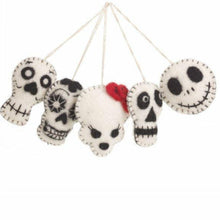 Load image into Gallery viewer, Set of 5 Halloween Skull Hanging Decorations – Fair Trade & Needle Felted