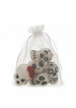Load image into Gallery viewer, Set of 5 Halloween Skull Hanging Decorations – Fair Trade & Needle Felted