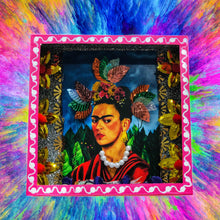 Load image into Gallery viewer, Frida Kahlo Self-Portrait Showcase 15x15cm – Handmade Mexican Kitsch Decor