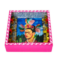 Load image into Gallery viewer, Frida Kahlo Self-Portrait Showcase 15x15cm – Handmade Mexican Kitsch Decor