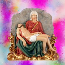 Load image into Gallery viewer, Holy Pietà Resin Scene – 21cm Religious Statue – Wooden Look Handpainted Figurine
