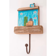 Load image into Gallery viewer, Driftwood Coat Hook with Seaside House – Rustic Nautical Wall Hook 22 cm
