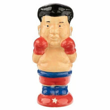 Load image into Gallery viewer, Trump &amp; Kim Jong-Un Boxing Salt and Pepper Shakers – Novelty Ceramic Set
