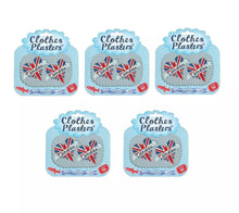 Load image into Gallery viewer, Set of 5 Union Jack Heart Patches – London Clothes Plasters® (2 per Pack)
