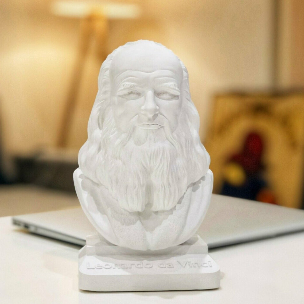Leonardo da Vinci Alabaster and Plaster Bust Home Decor Art H20cm