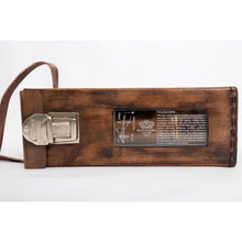 Load image into Gallery viewer, Functioning Replica Telescope with Leather Case L59cm
