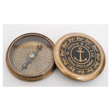 Load image into Gallery viewer, Victorian Compass with Leather Case - Ealing 1915 London Replica

