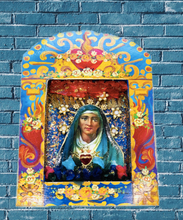 Load image into Gallery viewer, Our Lady of Sorrows with Heart Shrine 26.5cm - Mexican Handmade Folk Art
