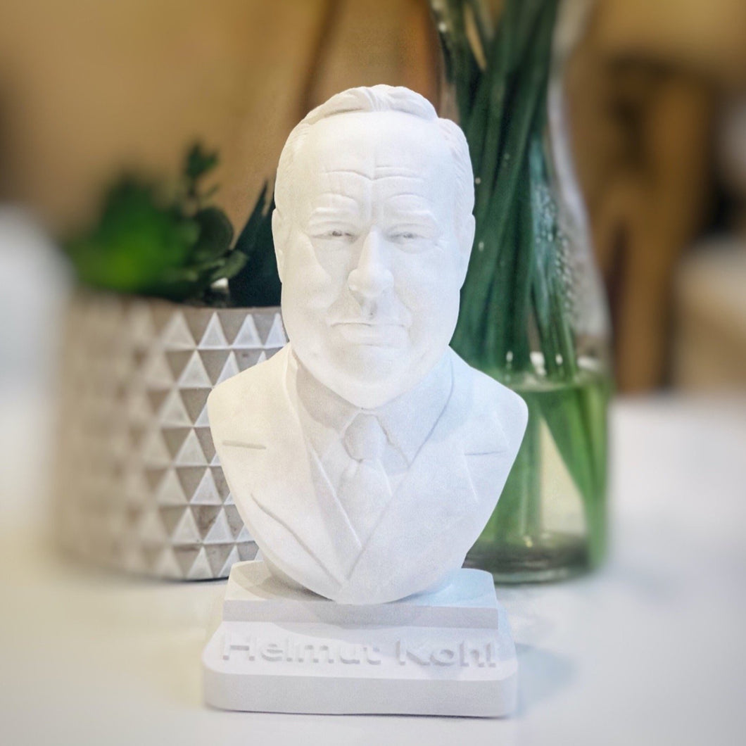 Helmut Kohl Bust Alabaster and Plaster H20cm